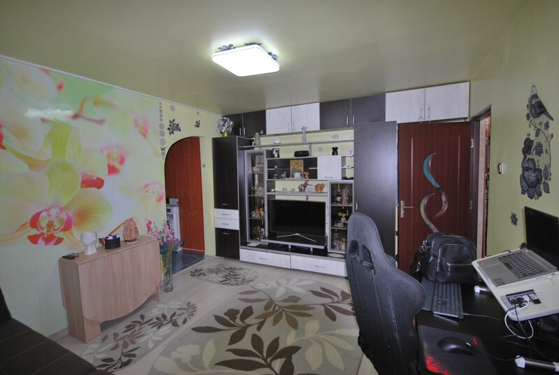 Berceni, Piata Progresu